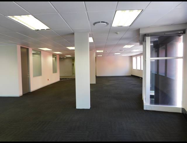 291M² OFFICE TO LET IN ILLOVO